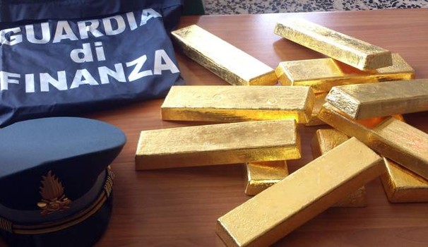 Guardia di finanza sequestra 27 kg di oro in Spagna e Italia