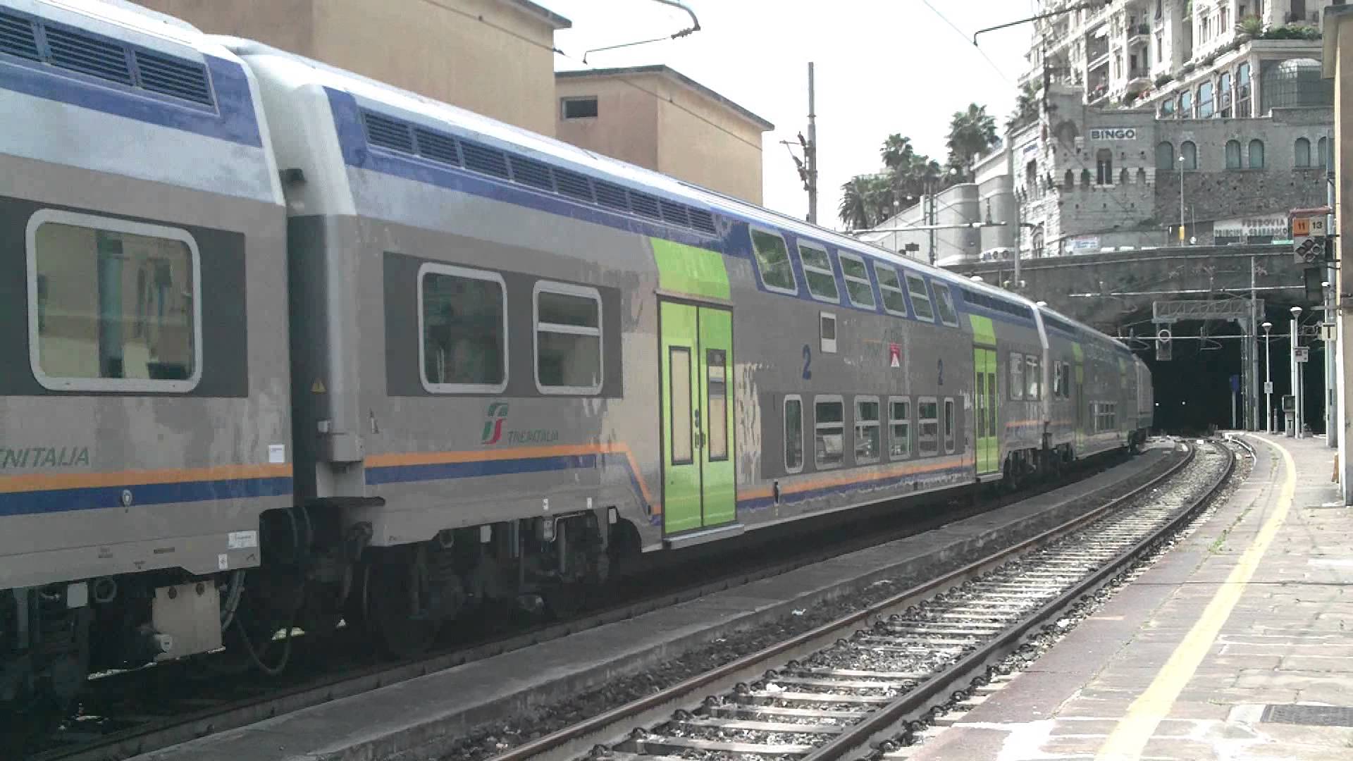 Treni liguri sempre più cari, i pendolari: 