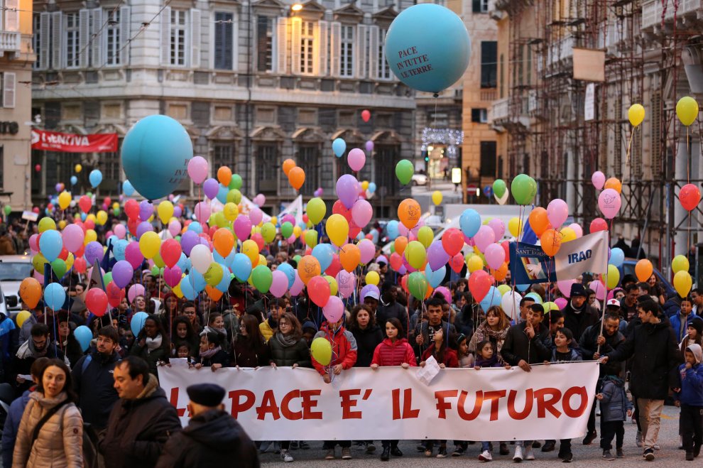 Genova, in centinaia alla Marcia per la pace della Comunità di Sant'Egidio