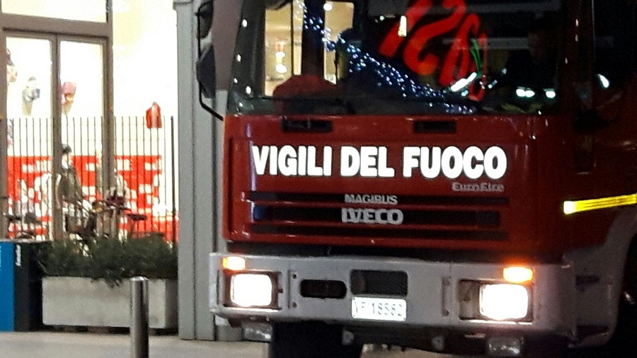 Lavagna, fuga di gas nella notte: l'unico abitante salva il palazzo