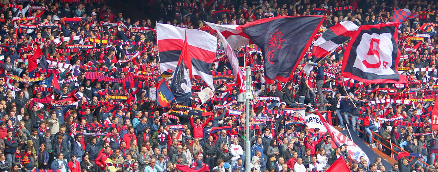 Genoa, circa 400 tifosi seguiranno la squadra in trasferta a Firenze 