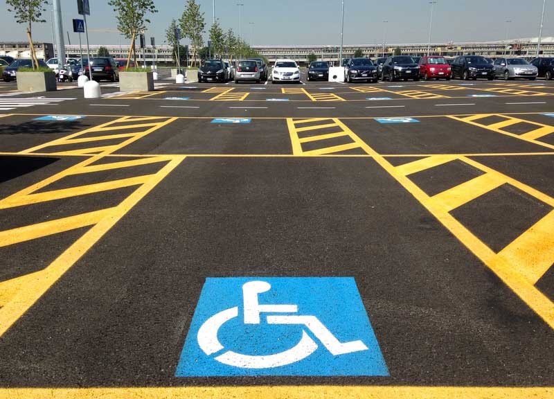 I parcheggi dei disabili alla Rai: scoppia la polemica a Sanremo