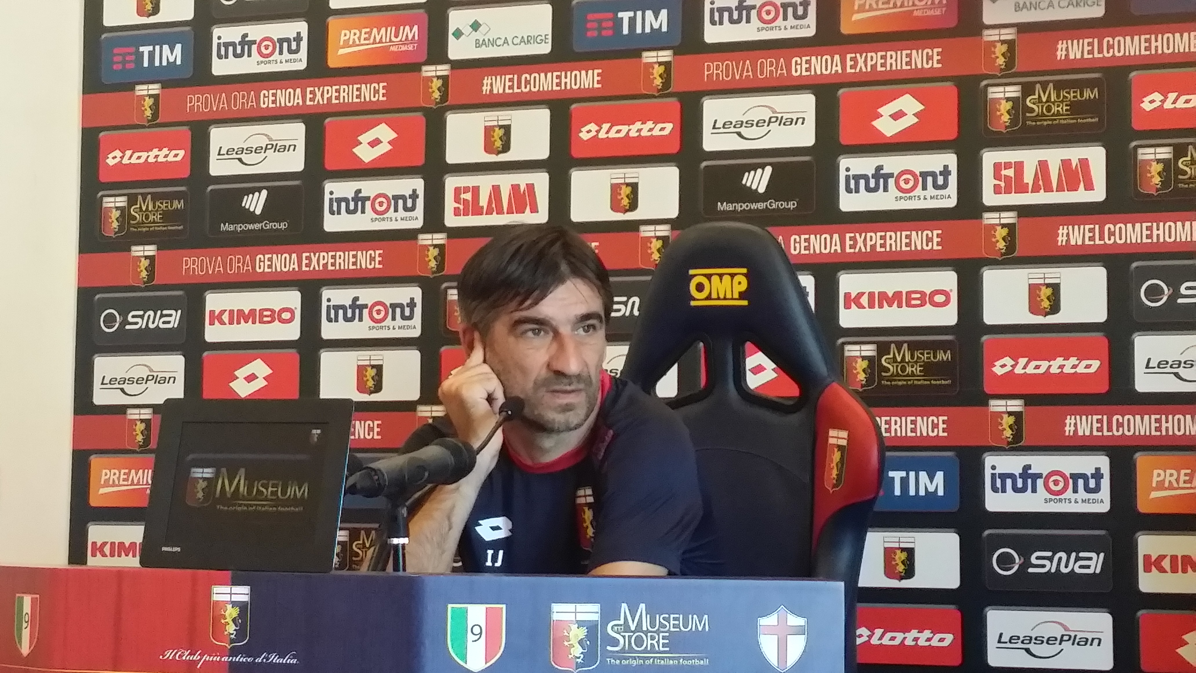 Genoa, Juric a testa alta col Napoli: 