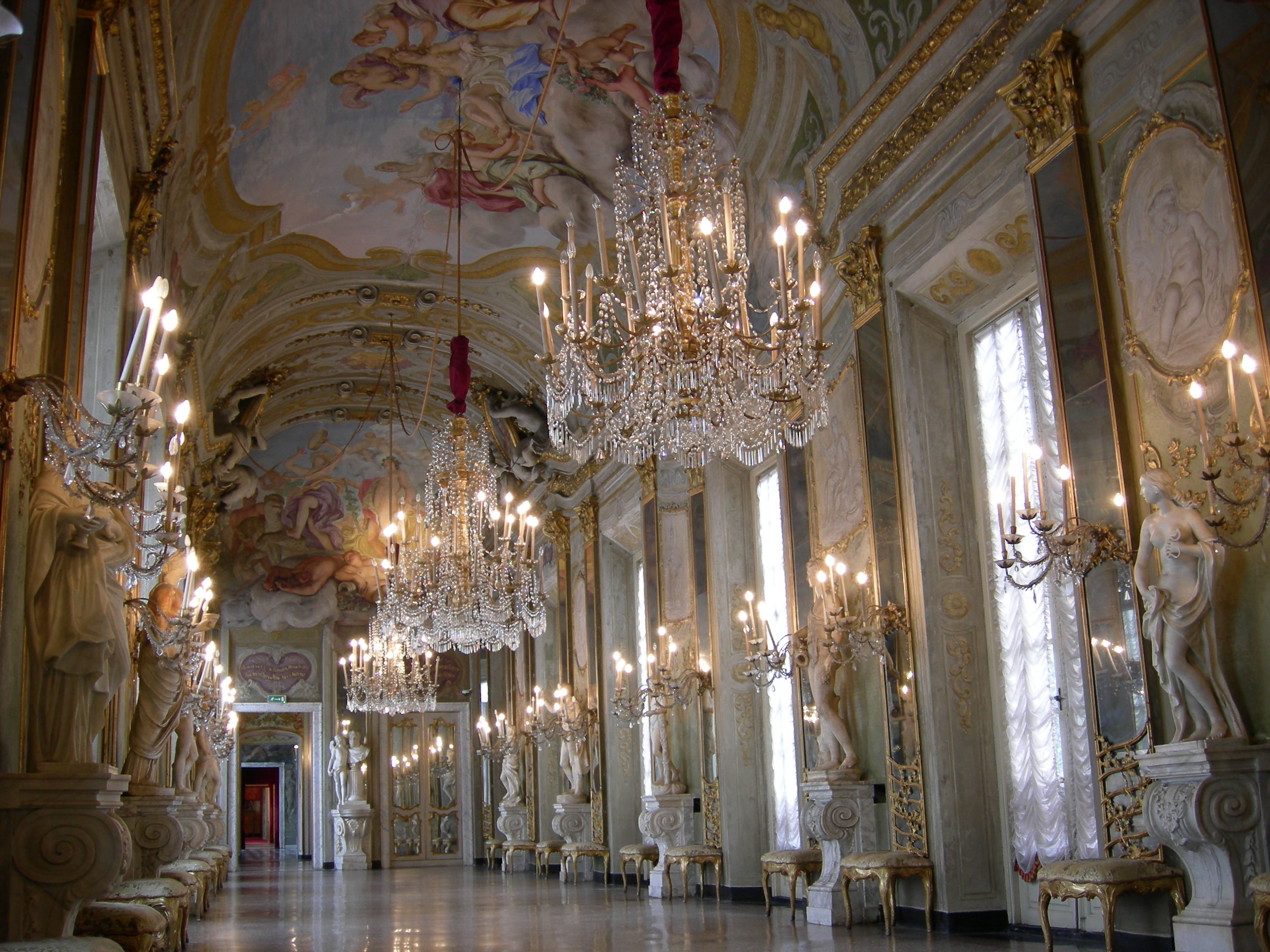 San Valentino a Palazzo Reale con 'Segreti di Regine e Regine di segreti'