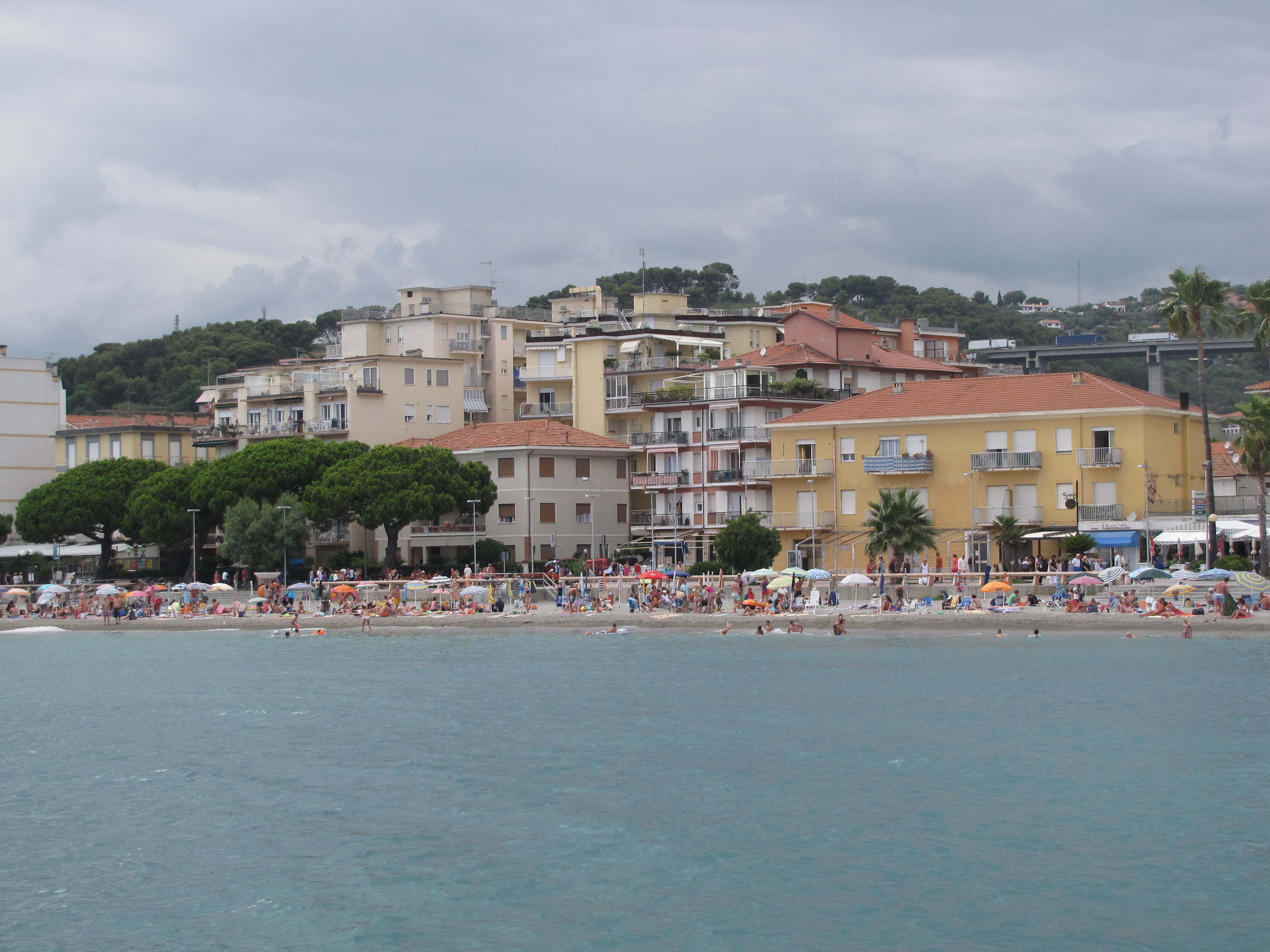 Migranti a San Bartolomeo, il sindaco Urso: 