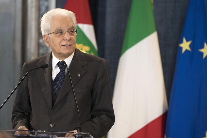 Migranti, il presidente Mattarella: 