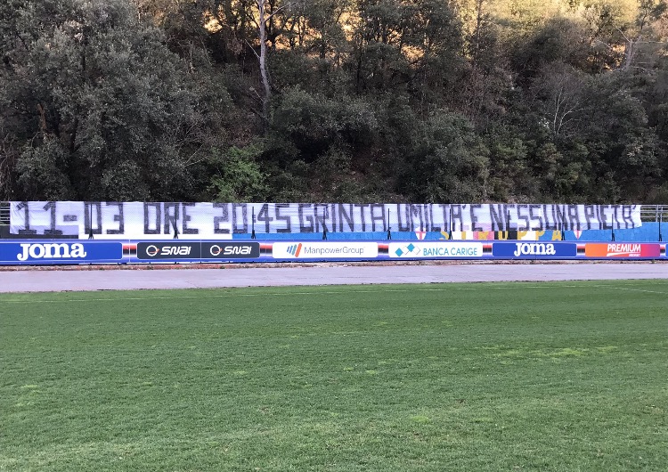 Sampdoria, la carica dei tifosi per il derby: 