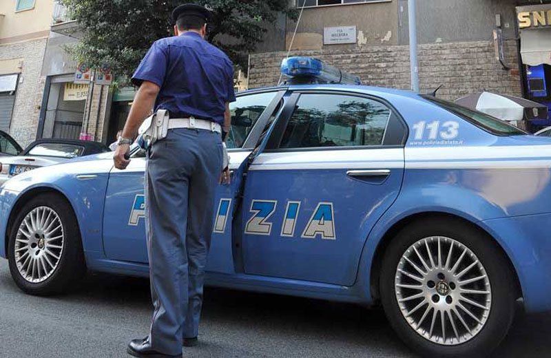 Maxi blitz della polizia contro la camorra, ventotto arresti 