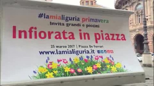 Infiorata di Primavera in piazza De Ferrari, anche la focaccia di Recco presente all'evento