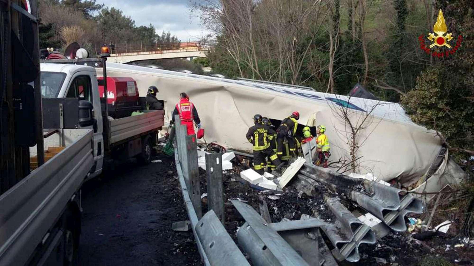 Incidente mortale in A10, tutto pronto per lo sciopero degli edili liguri 