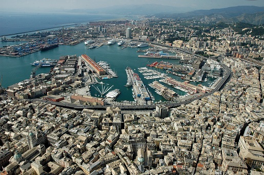 Verso le elezioni a Genova, candidati sindaco a confronto sul futuro del porto