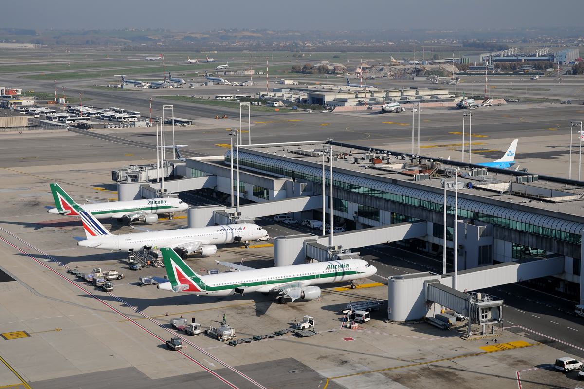 Alitalia flop, il collegamento Roma-Genova un'agonia