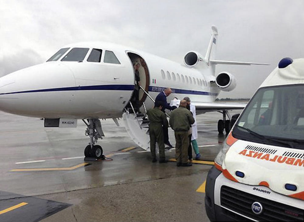 Bimba di 6 mesi in pericolo di vita, al Gaslini con un volo dell'Aeronautica