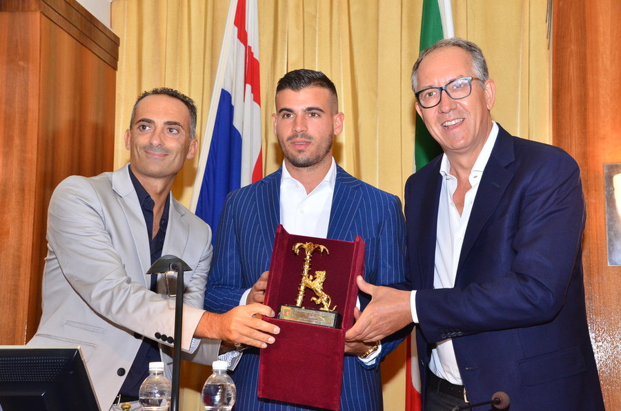 Il sanremese Sturaro testimonial del Museo del Fiore: 