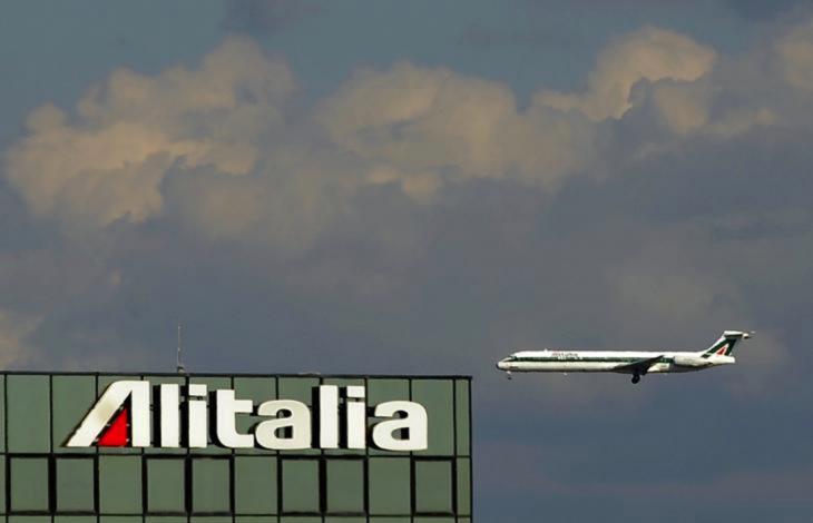 Commissariamento Alitalia, arriva il via libera del consiglio d'amministrazione