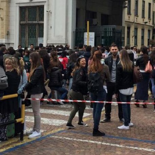 Ospedale Molinette, stop al concorso: la protesta degli infermieri