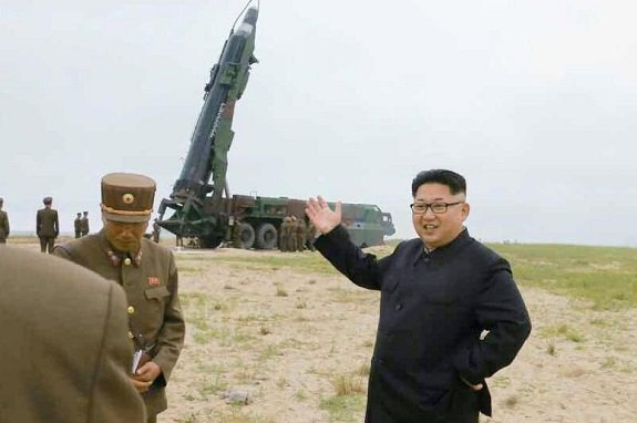 Tensione Usa-Corea del Nord, Kim Jong-un minaccia le basi statunitensi sul Pacifico