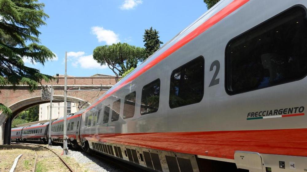 Frecciargento Genova-Firenze-Roma confermato anche col nuovo orario