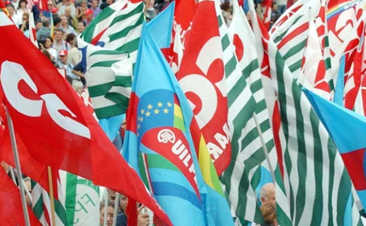 Lavoro, lunedì doppia protesta a Genova: in piazza camionisti e operatori call center