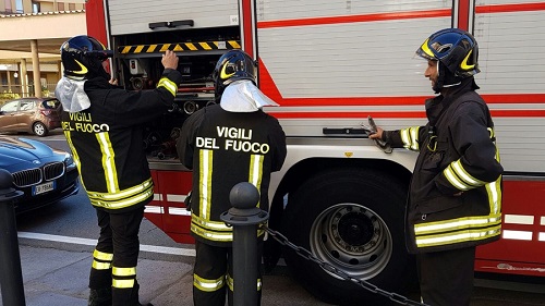 Fuga di gas in una palazzina a Pegli, 30 persone evacuate in via Salgari