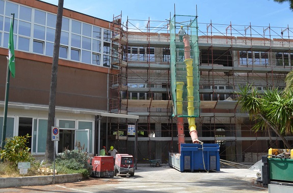 Scuola di via Cavour, l'annuncio del sindaco: 