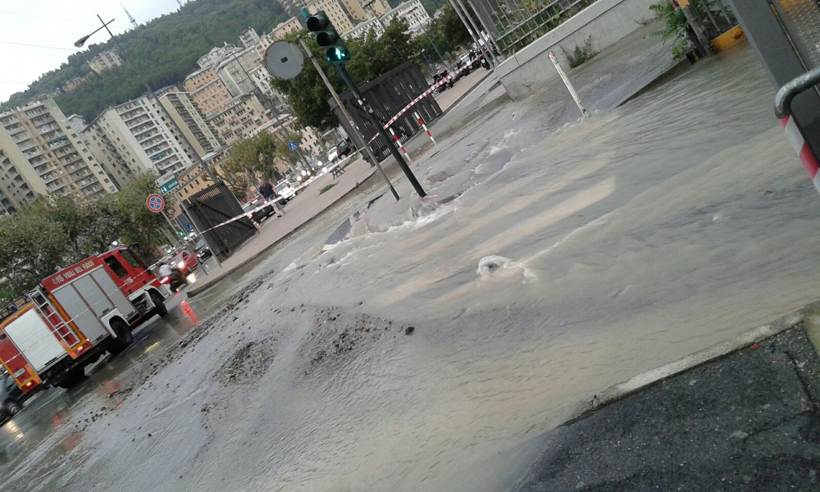 Tubo dell'acqua rotto a Marassi: secondo guasto in un giorno