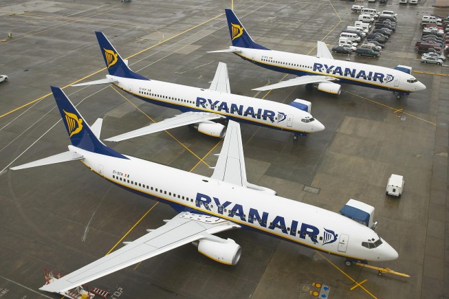 Ryanair: oltre 2mila voli cancellati. Disagi anche all'aeroporto di Genova