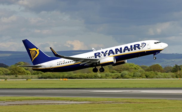 Ryanair, ecco le 11 rotte cancellate in Italia: anche Genova - Trapani 