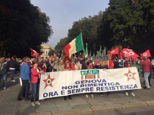 In mille in corteo contro l'ultradestra, presente anche l'ex sindaco Marco Doria