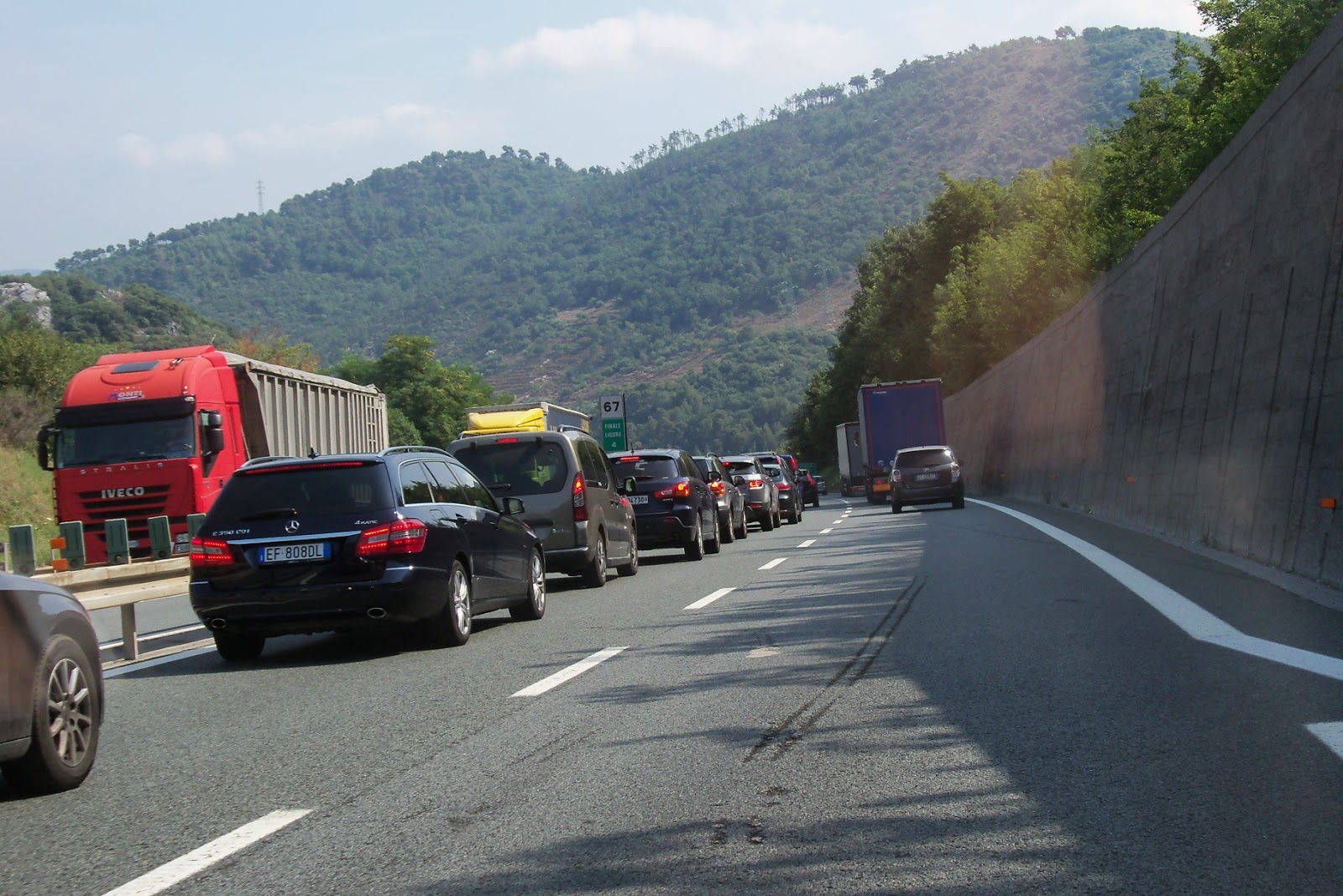 Autostrade, incidente sulla A26: un chilometro di coda 