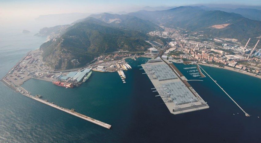 Porto di Savona: licenza quadriennale a Mondomarine 