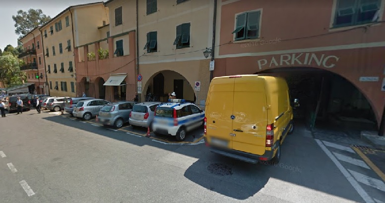 Niente auto di lusso a Portofino, sciopero dei dipendenti del parcheggio