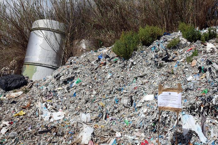 Traffico con rifiuti con diossina, sequestrati tre forni in una fonderia