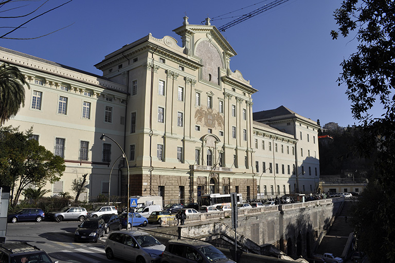 Concerto di Mannarino e visita guidata all'Albergo dei Poveri, gli appuntamenti di oggi in Liguria