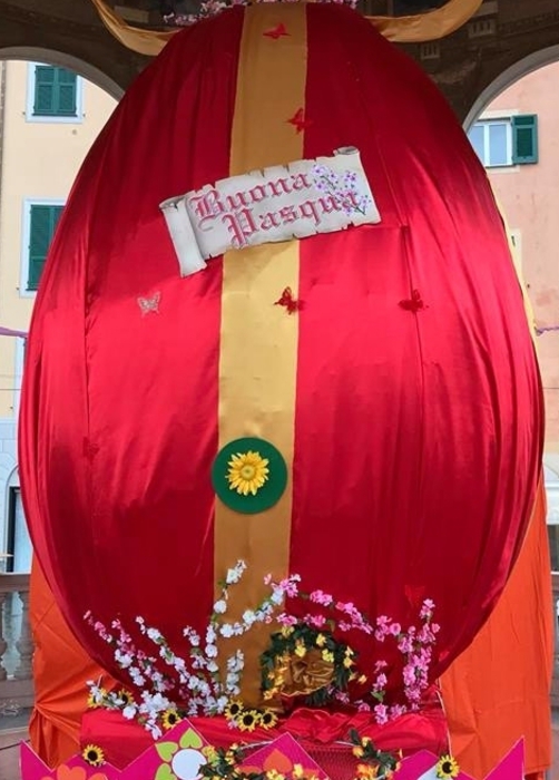 Sul lungomare di Rapallo arriva l'uovo di Pasqua gigante