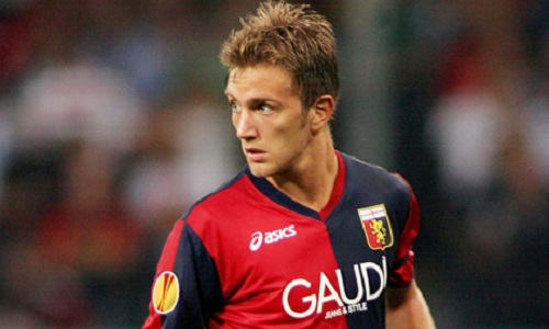 Genoa, il ritorno di capitan futuro Criscito: 5 anni di contratto