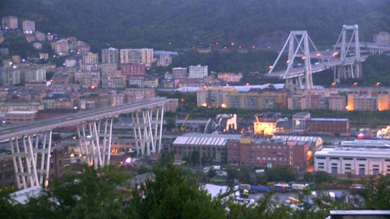 Crollo Ponte Morandi,  Toti: 