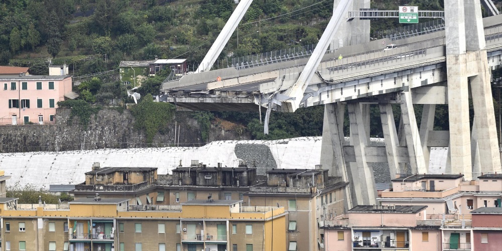 Ponte Morandi, il governo esclude Autostrade dalla ricostruzione: l'analisi della stampa nazionale  