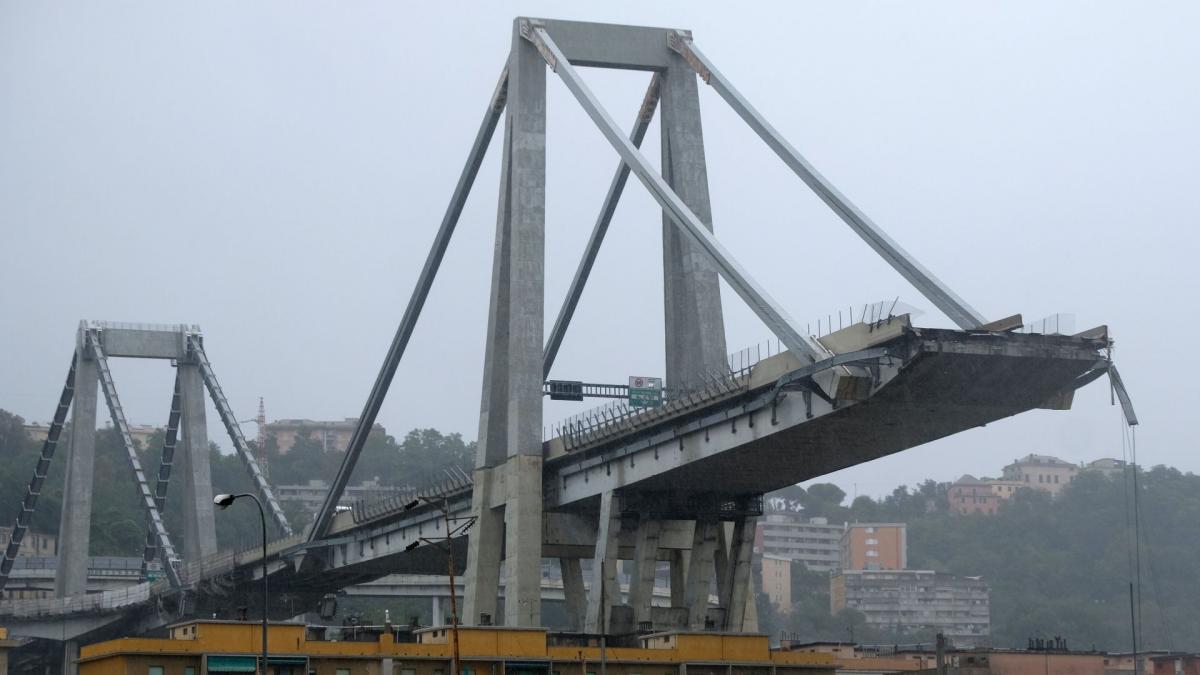 Ponte Morandi, le bozze delle relazioni di Spea furono modificate