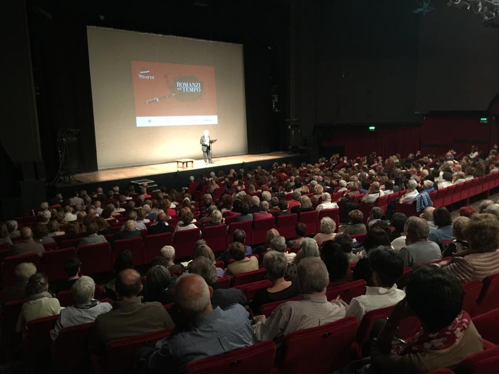 Il disfacimento dell'Occidente, domenica a Genova la lezione con il prof. Gentile