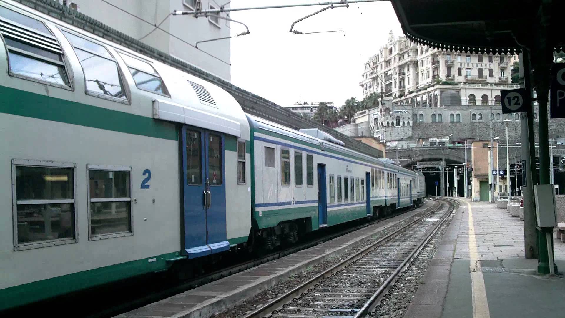 Nuova passerella sulla stazione di Sestri Ponente, stanotte stop ai treni