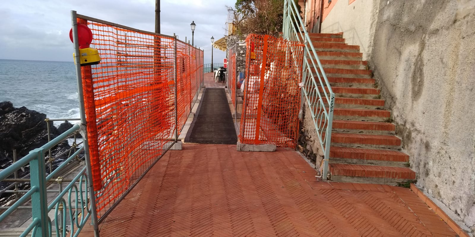 Mareggiata, riaperta completamente la passeggiata di Genova Nervi