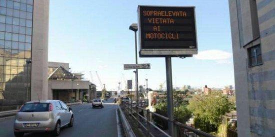 Vento di burrasca a Genova, il 2 Gennaio sopraelevata vietata alle moto