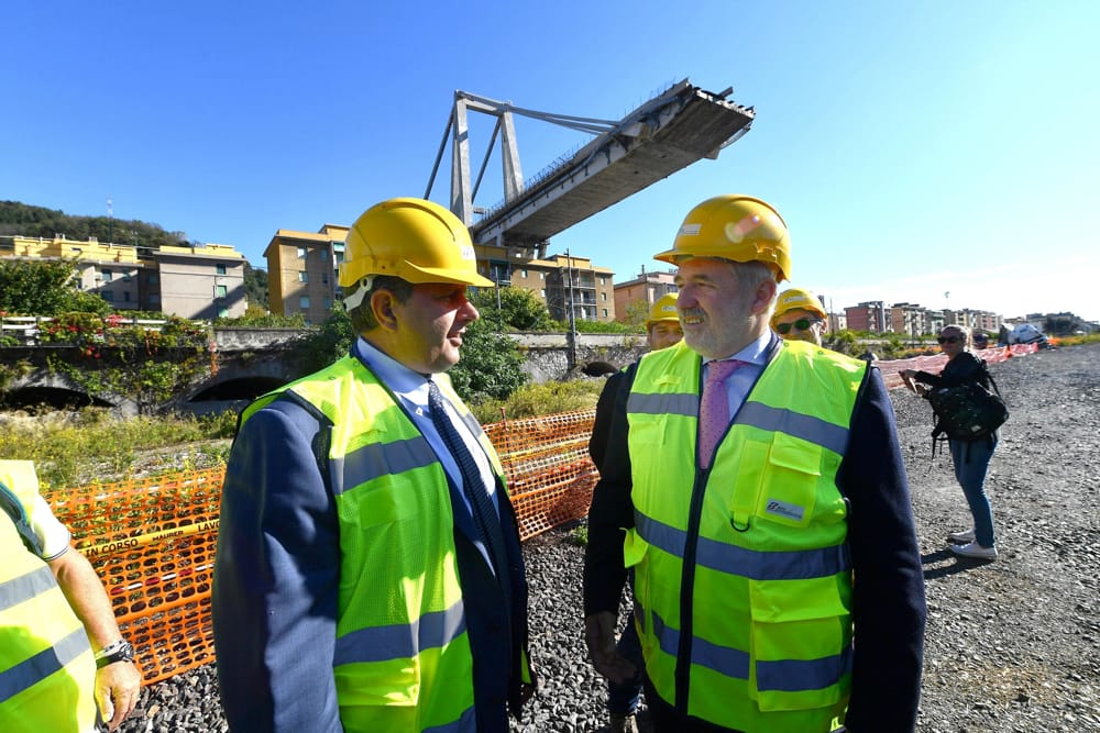 Demolizione e ricostruzione ponte, domani le aziende incontrano Bucci. Si studia il contratto unico