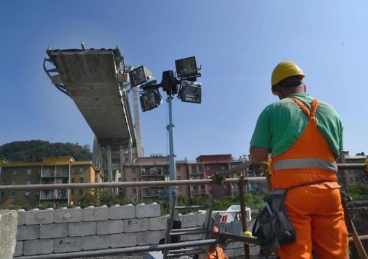 Emergenza ponte Morandi, firmata la proroga per chi  ha sospeso l'attività per quattro giorni