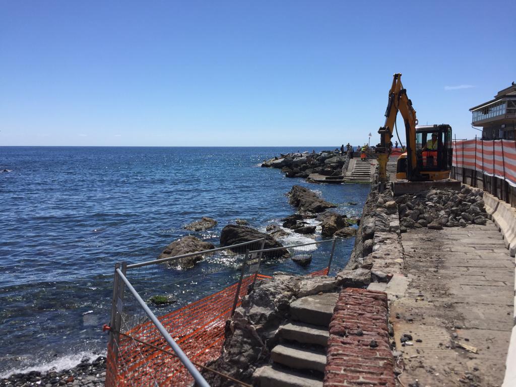 Dopo sei mesi dalla mareggiata al via i lavori di riqualificazione a Boccadasse