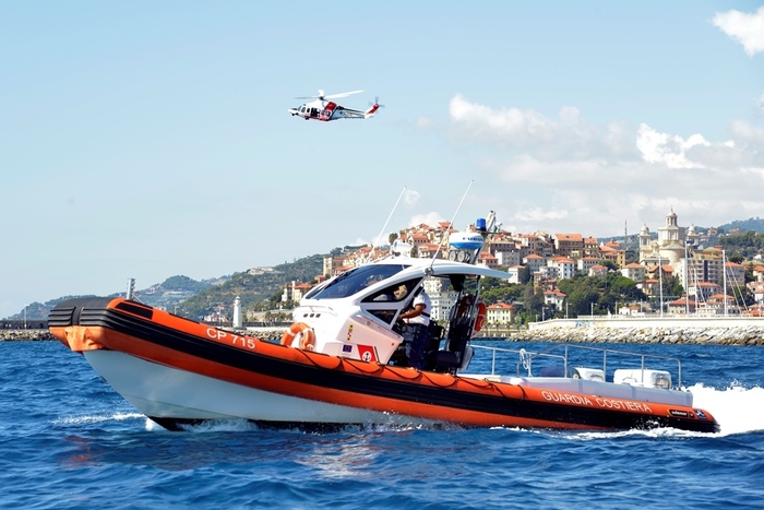 Caldo, malore dopo il bagno: morto in spiaggia un anziano 