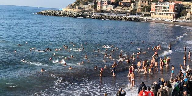 Genova, divieto di balneazione a Sturla. Boccadasse è ok