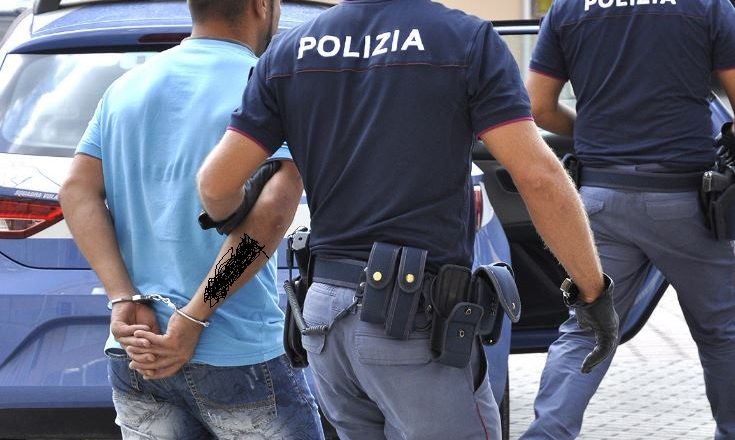 Fuga finita, arrestato lo spacciatore dei mille 'alias'