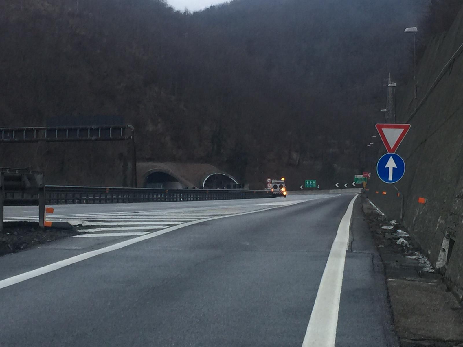 A26, trasporti eccezionali chiude il tratto Genova Voltri-Gravellona Toce